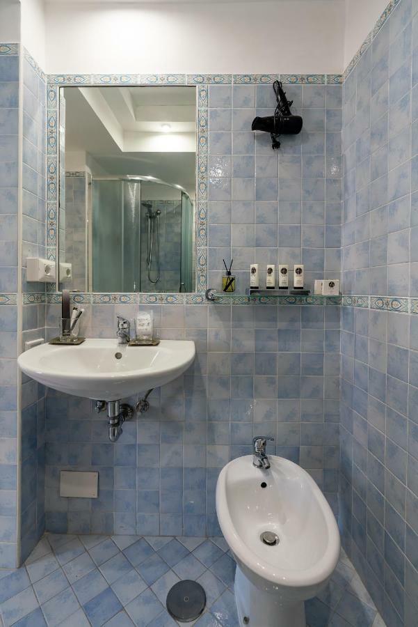 Rhome Trevi Roma Ngoại thất bức ảnh